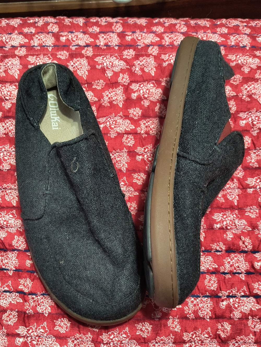 OluKai Men’s Dark Gray Wool Slip-On Loafers with Brown Sole